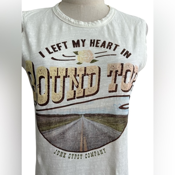 Junk Gypsy I Left My Heart In Round Top Cream Brown Graphic Tank Top Size Small - Picture 3 of 9